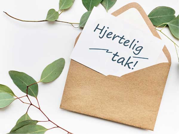 Takkekort Tekster - skriv den perfekte Takkehilsen
